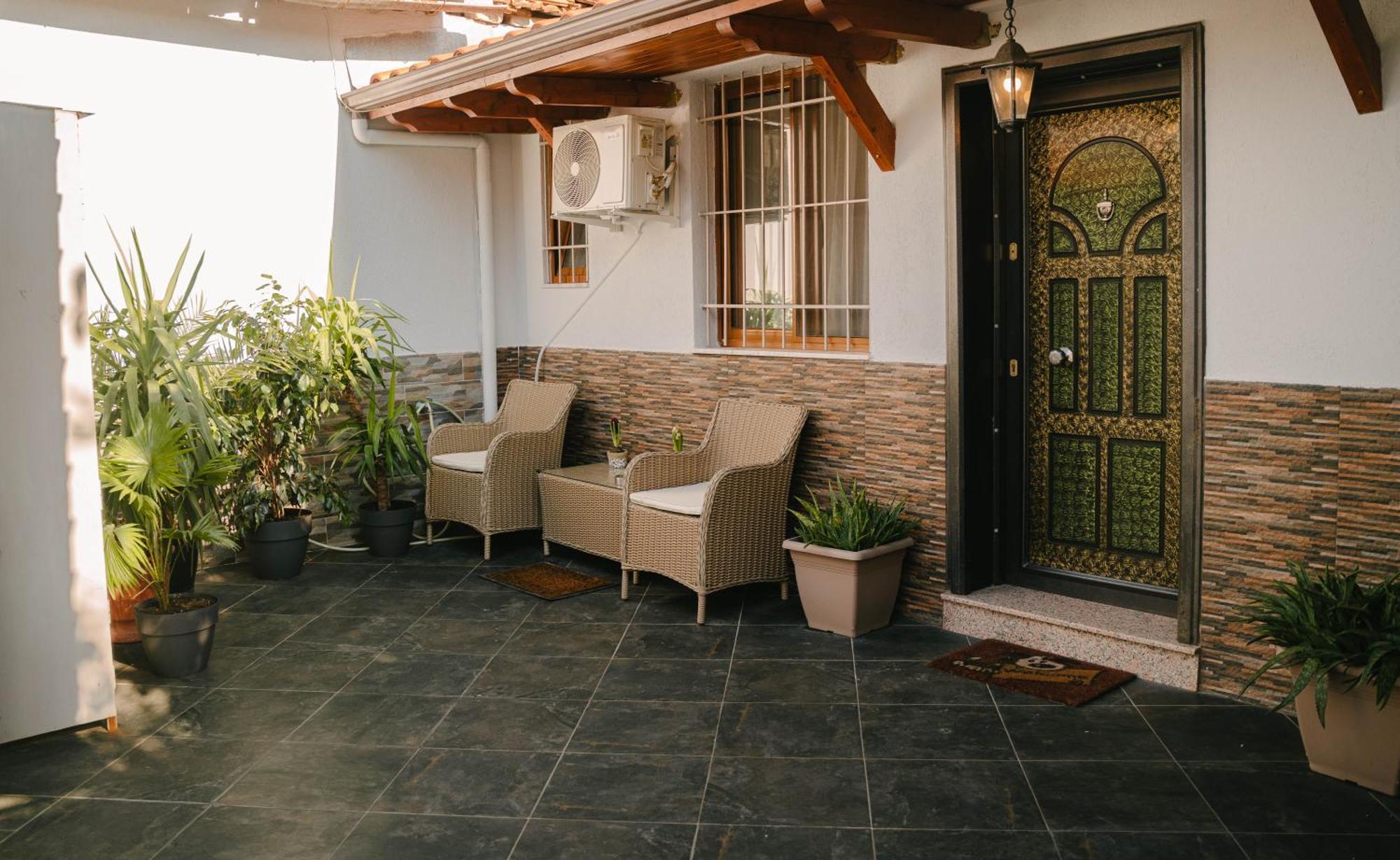 Peaceful Villa In New Bazaar Tirana Exteriör bild